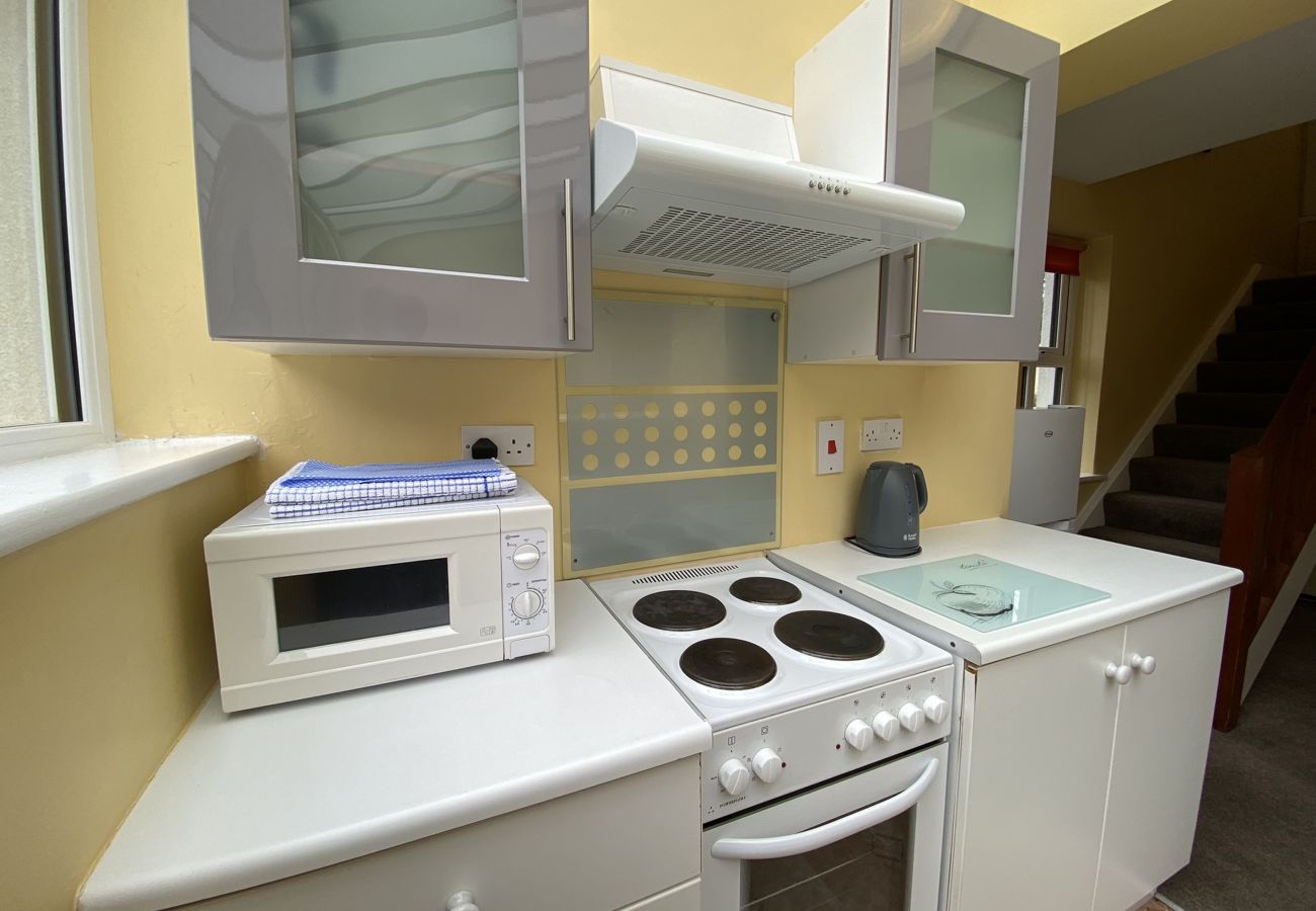 Clifden Glen Holiday Village No 11. Clifden Co Galway.  Compact Kitchen with all appliances. 